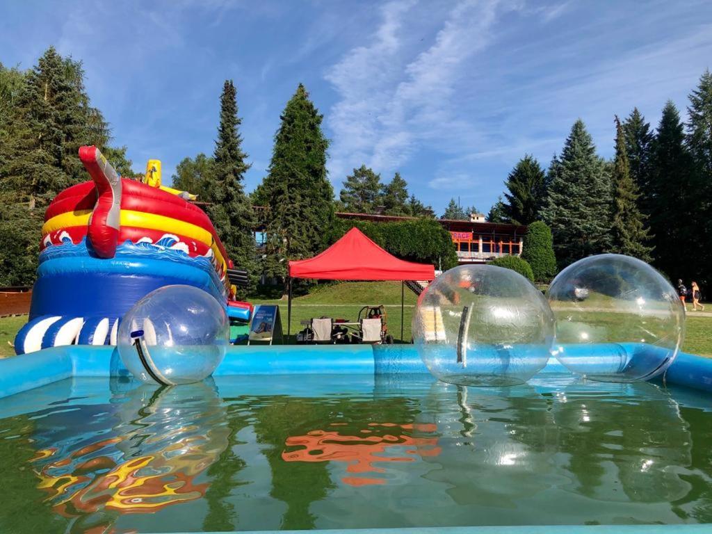 Juniorcamp Nova Zivohost Hotell Křečovice Eksteriør bilde