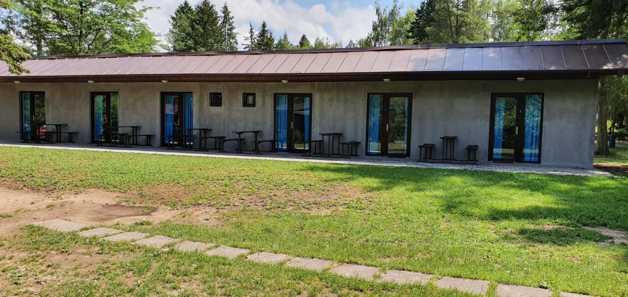 Juniorcamp Nova Zivohost Hotell Křečovice Eksteriør bilde